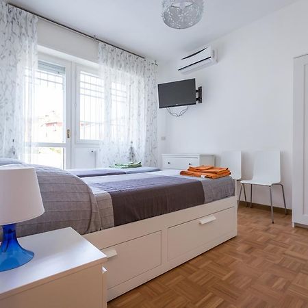 Bolognina Central Apartment Bologna Kültér fotó