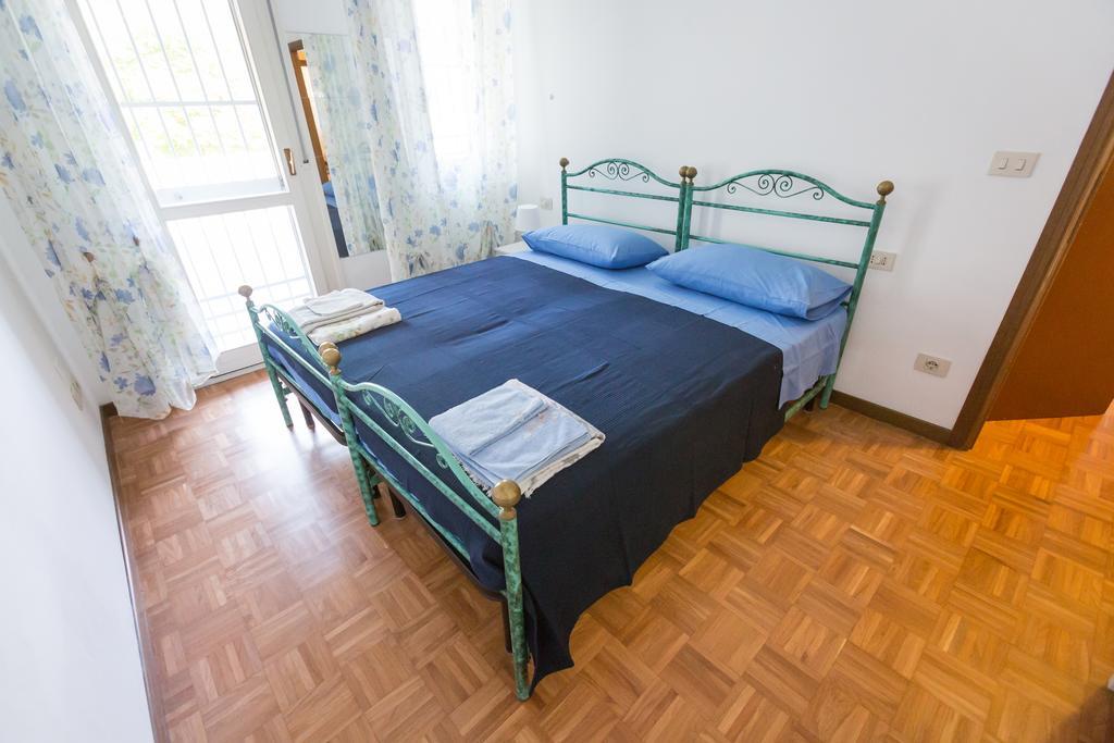 Bolognina Central Apartment Bologna Kültér fotó